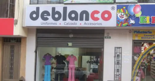 UNIFORMES DEBLANCO UNIFORMES DEBLANCO